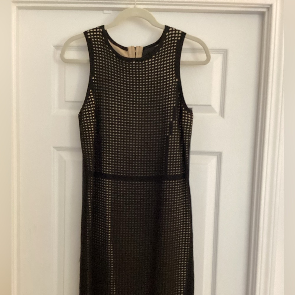 Elegant Black and Tan Midi Dress